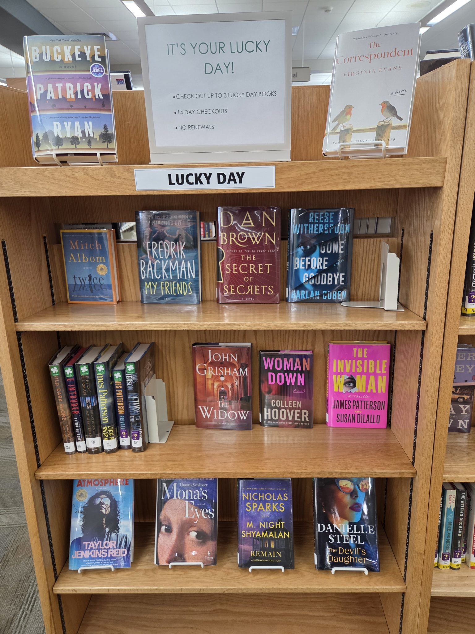crown-point-community-library-introducing-lucky-day-books